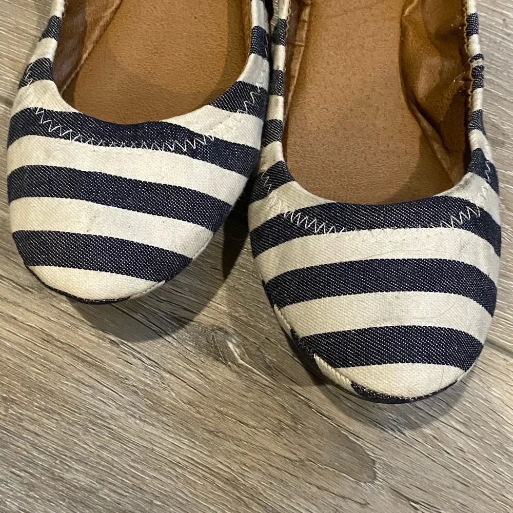 Lucky Brand striped flats